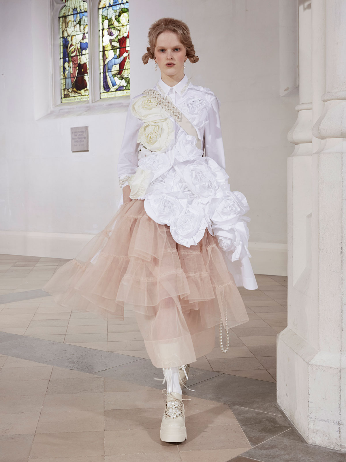 simone-rocha-fall-winter-2021-1