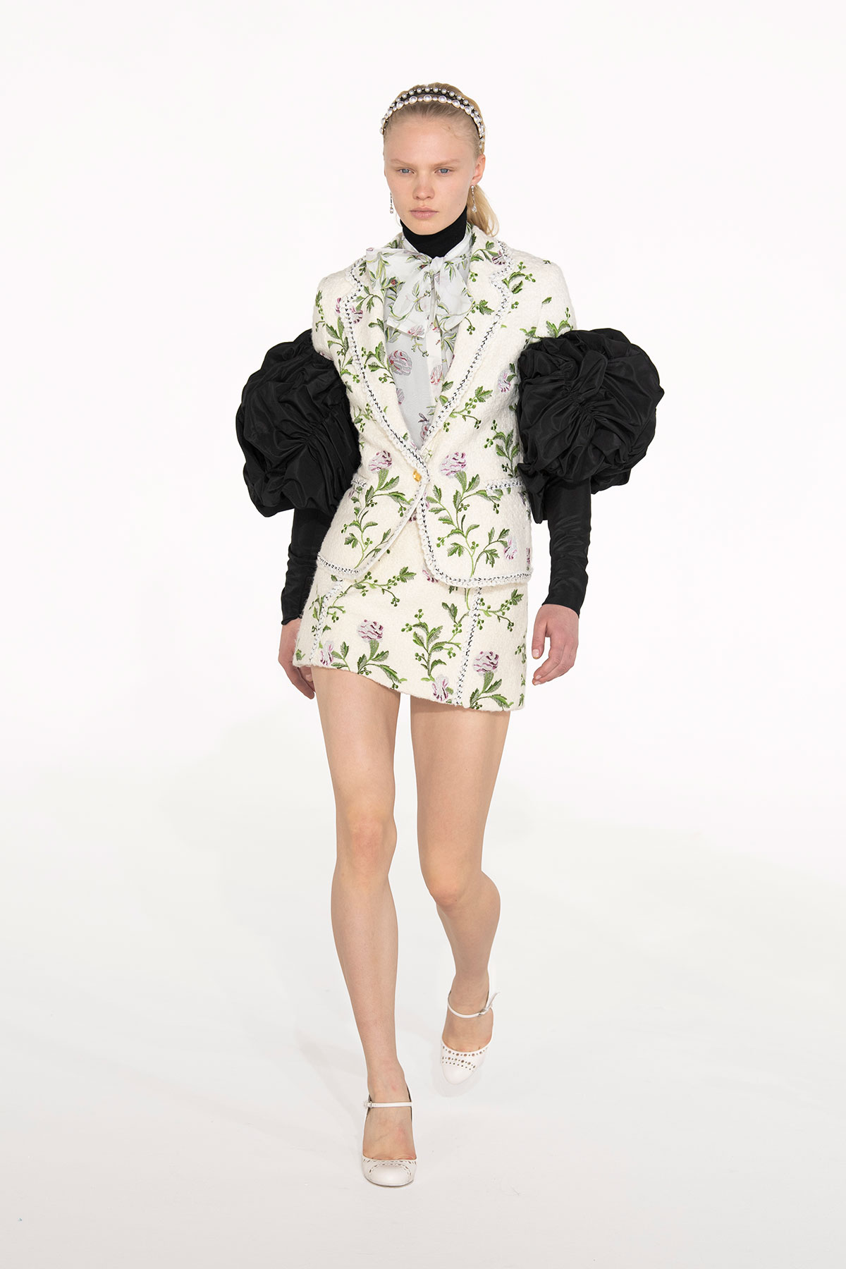 giambattista-valli-fall-winter-2021-1