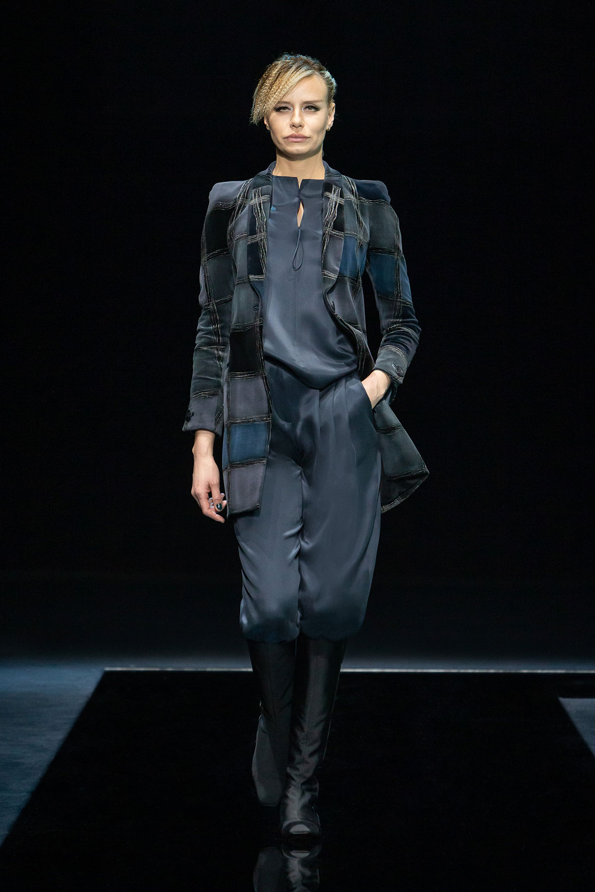 giorgio-armani-fall-winter-2021