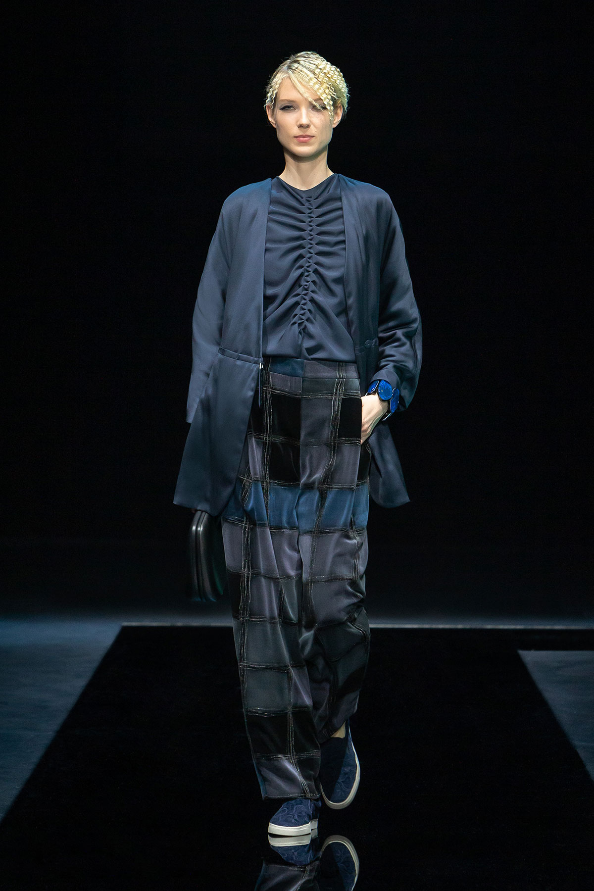 giorgio-armani-fall-winter-2021