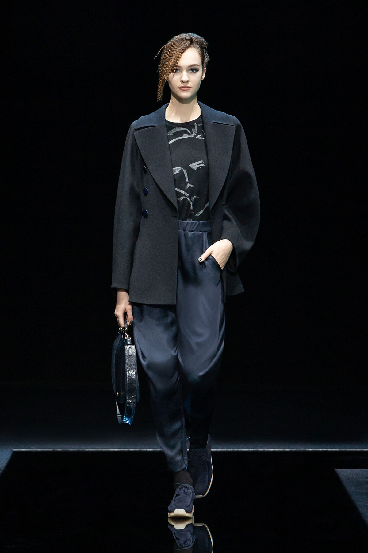 giorgio-armani-fall-winter-2021