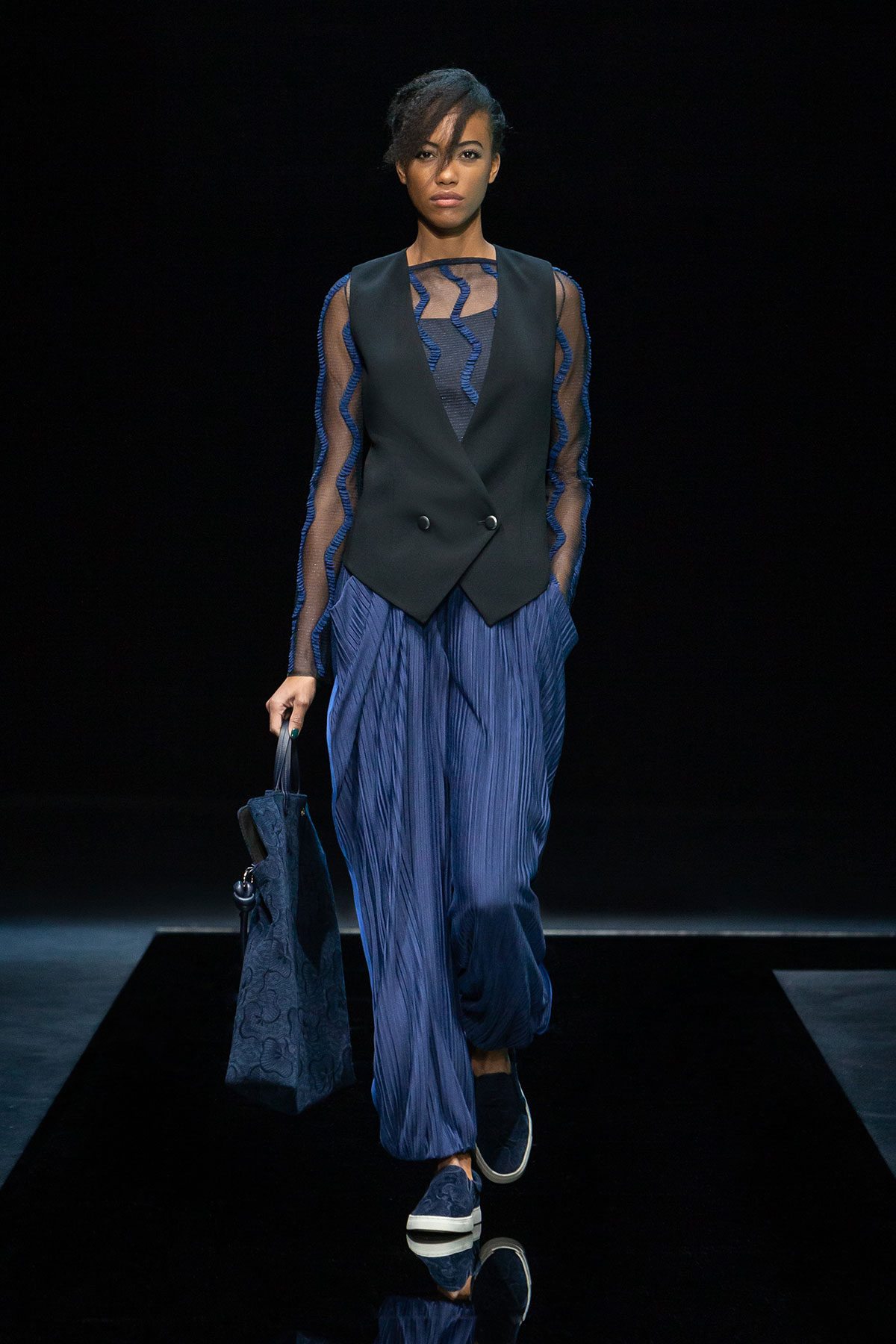 giorgio-armani-fall-winter-2021