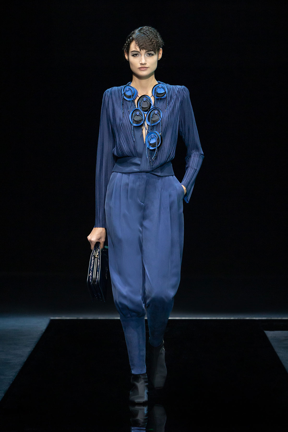 giorgio-armani-fall-winter-2021