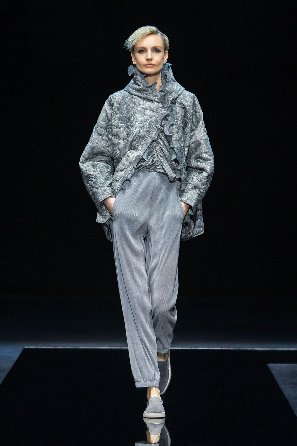 giorgio-armani-fall-winter-2021