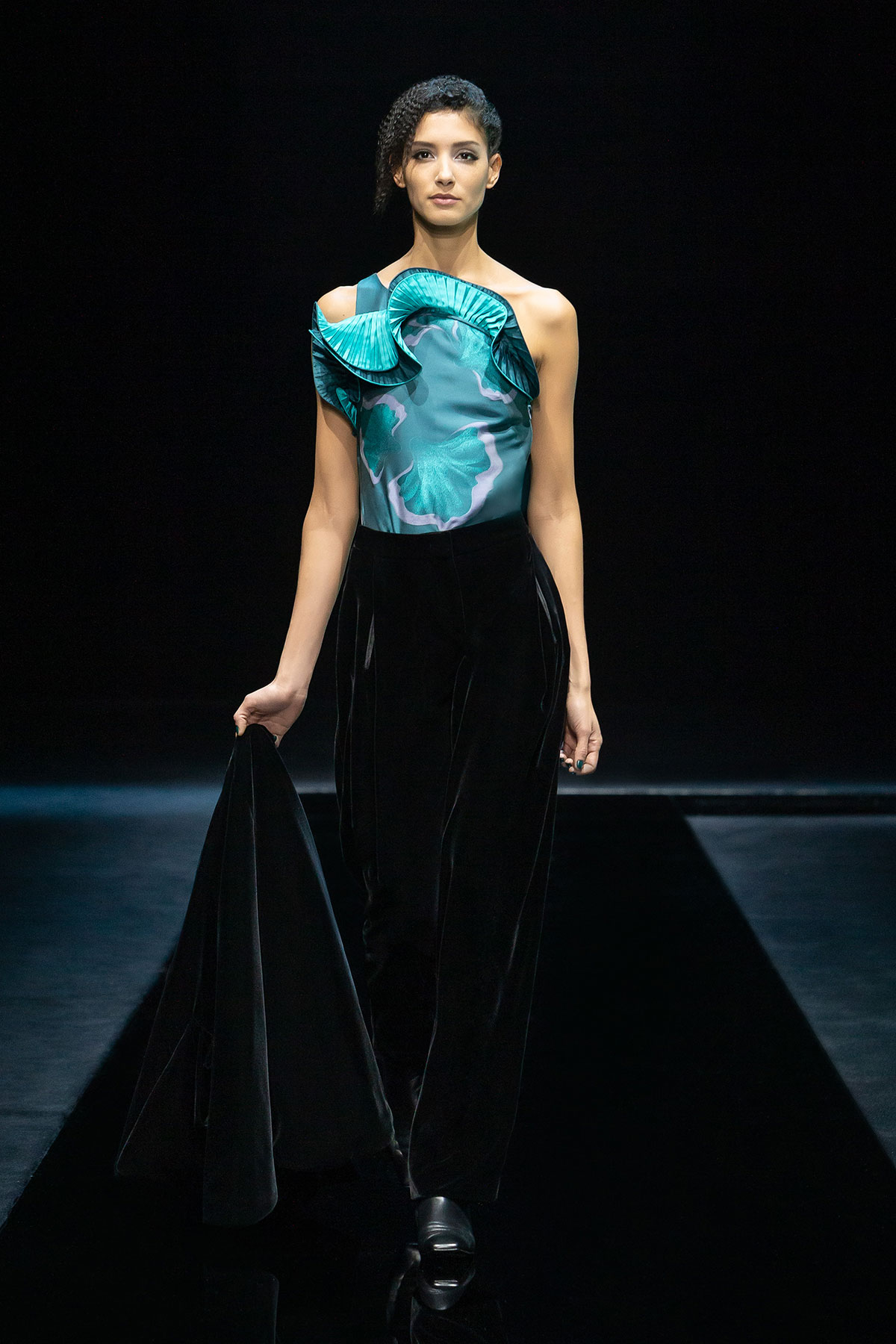 giorgio-armani-fall-winter-2021