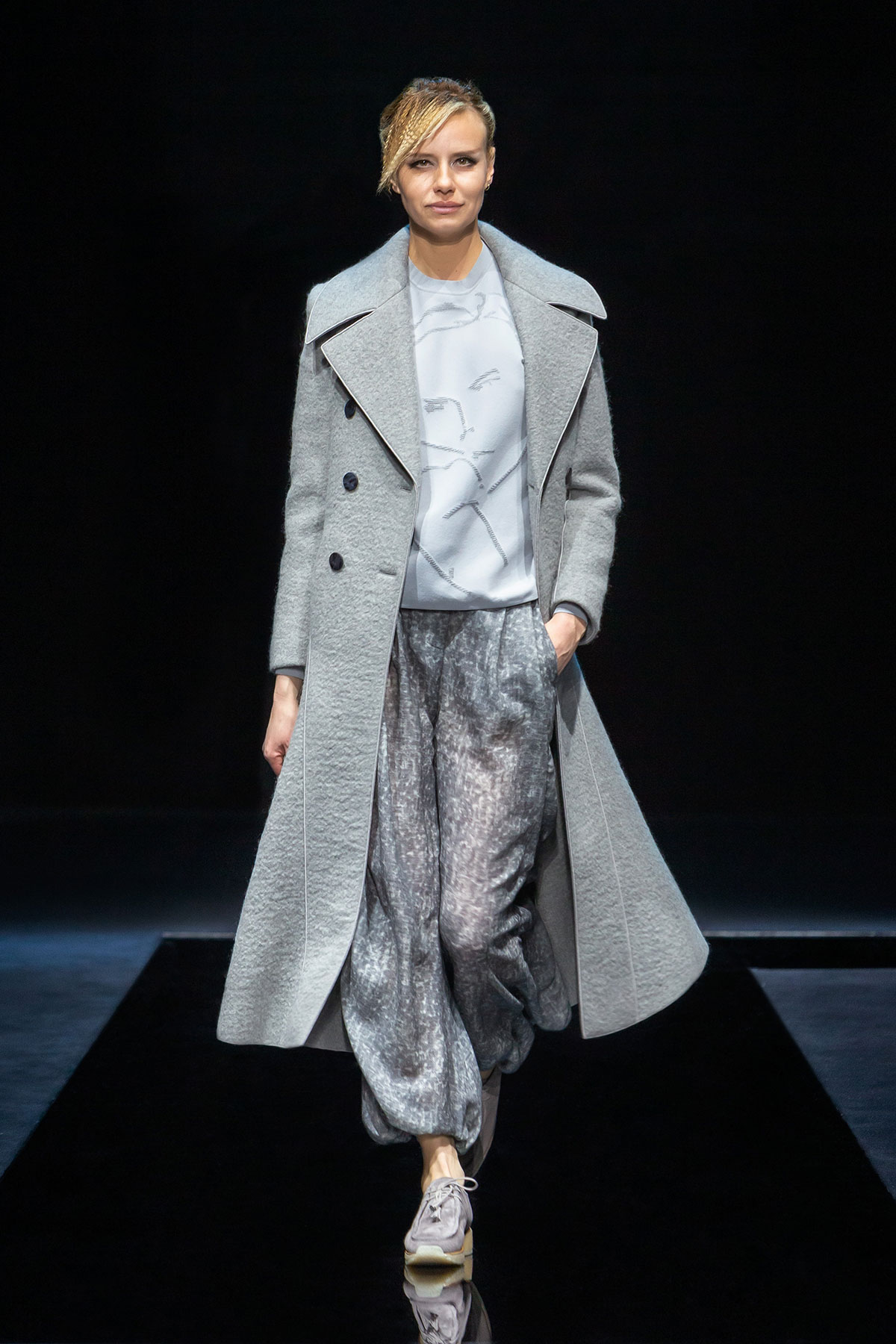 giorgio-armani-fall-winter-2021