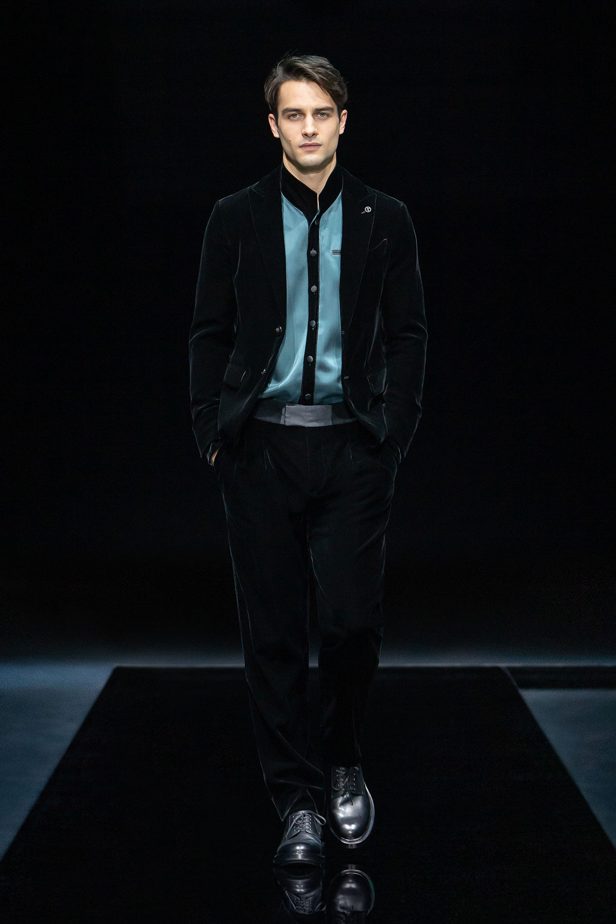 giorgio-armani-fall-winter-2021