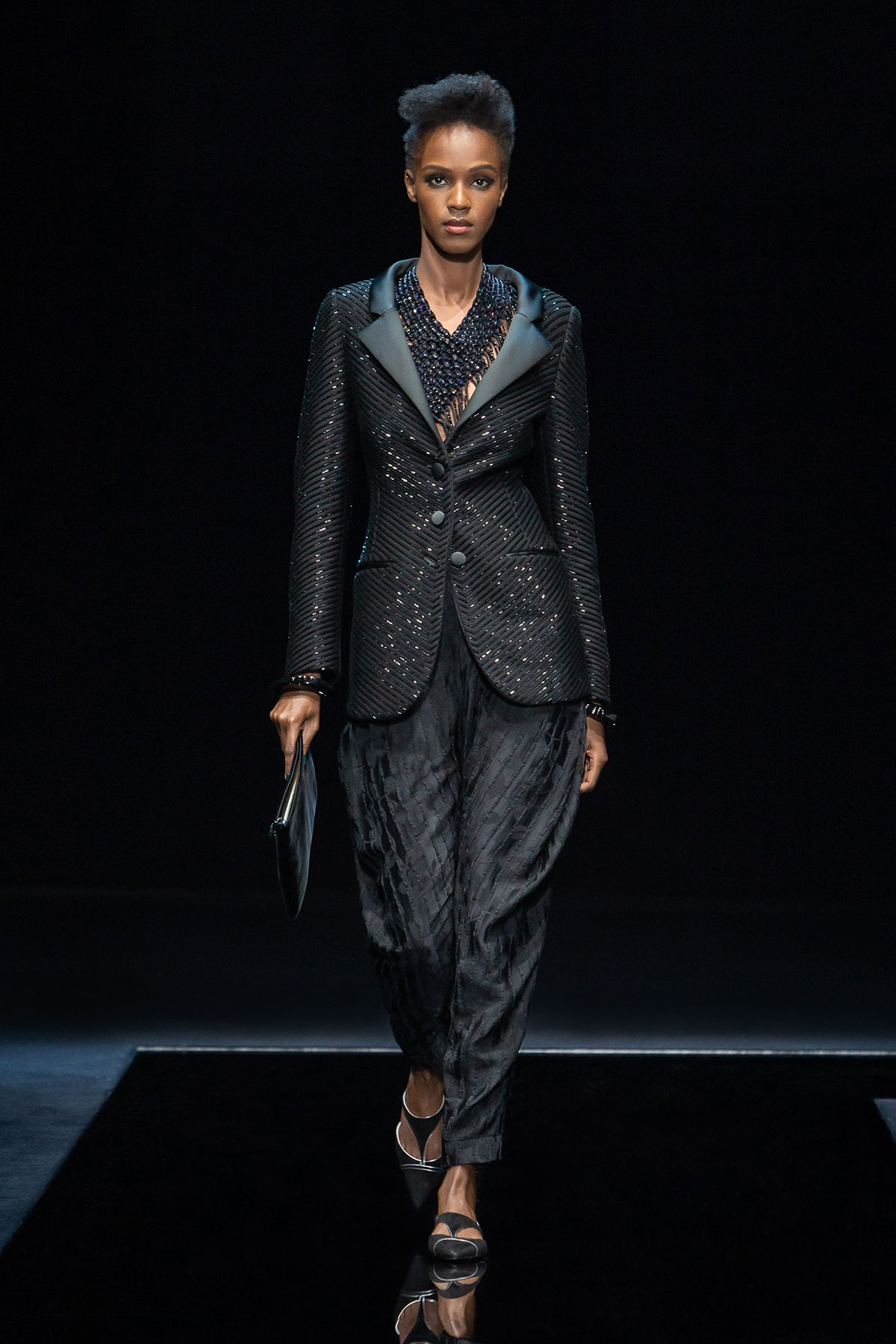 giorgio-armani-fall-winter-2021