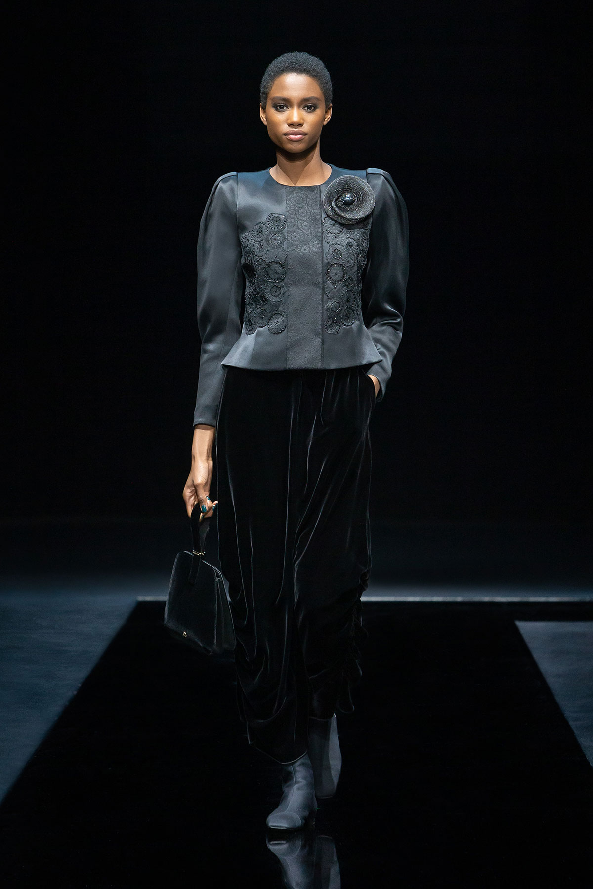 giorgio-armani-fall-winter-2021