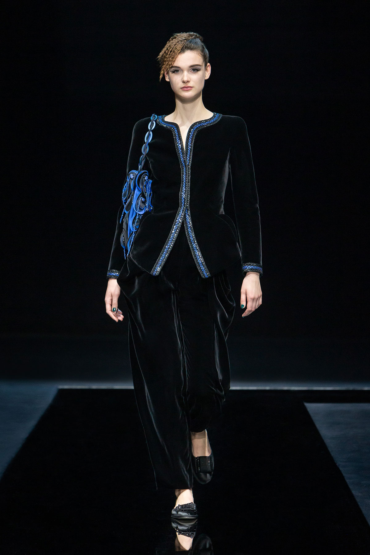 giorgio-armani-fall-winter-2021