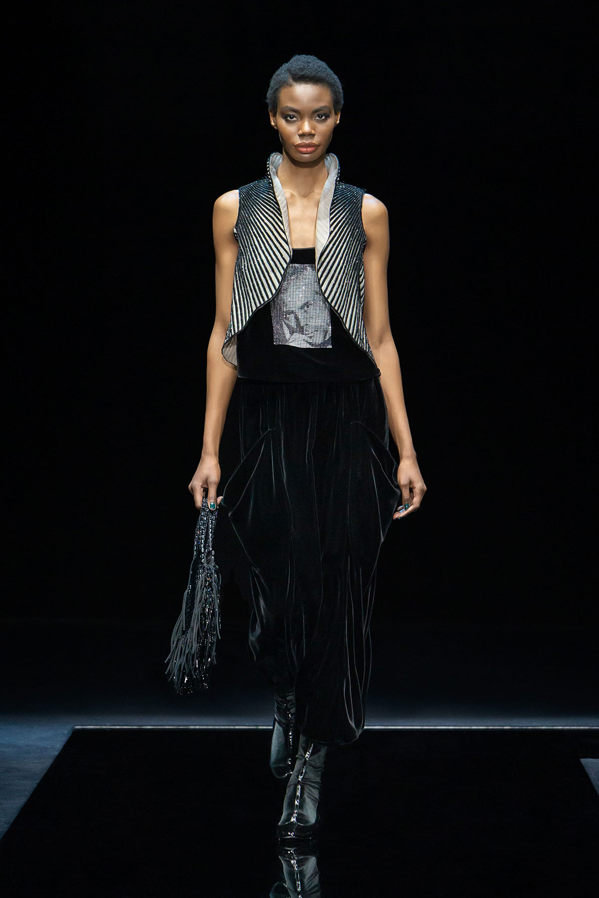 giorgio-armani-fall-winter-2021
