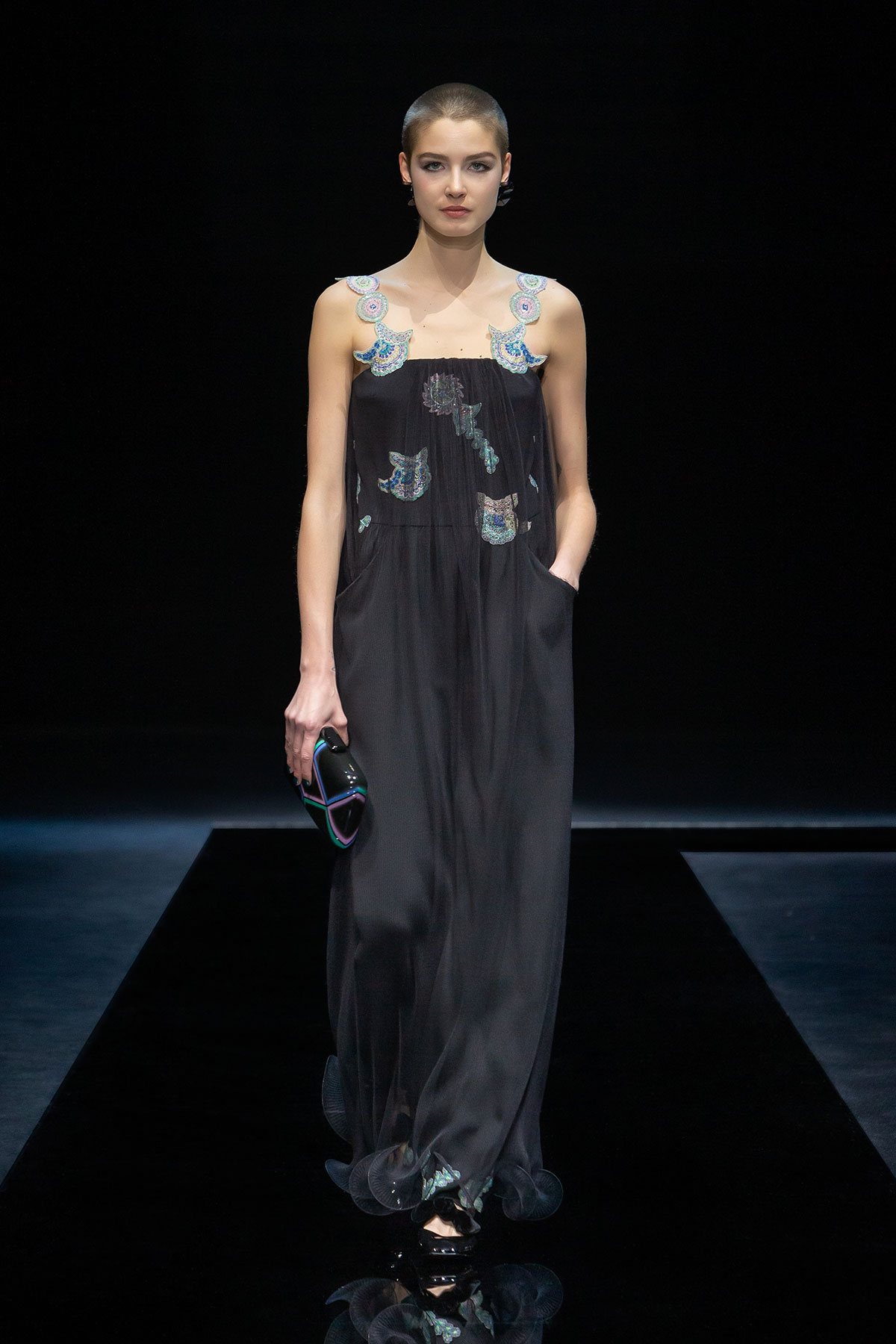 giorgio-armani-fall-winter-2021