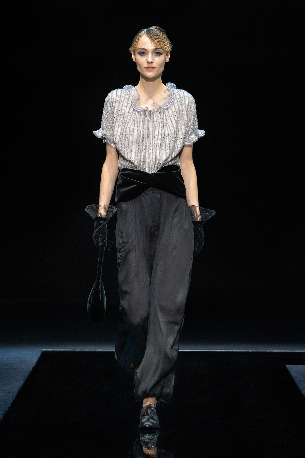 giorgio-armani-fall-winter-2021