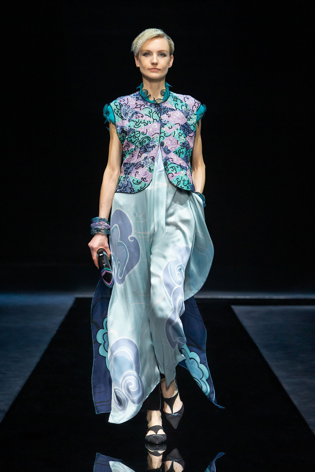 giorgio-armani-fall-winter-2021