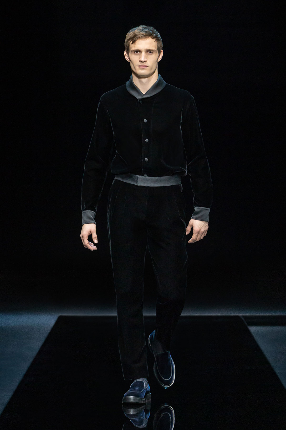 giorgio-armani-fall-winter-2021