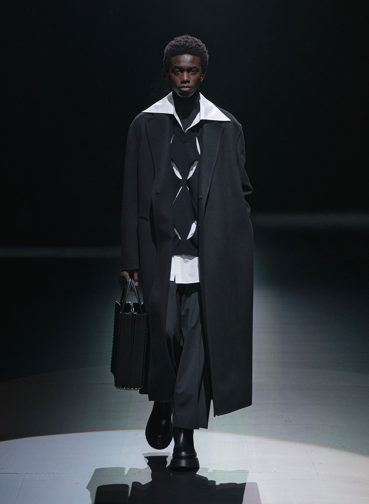 valentino-fall-winter-2021-1