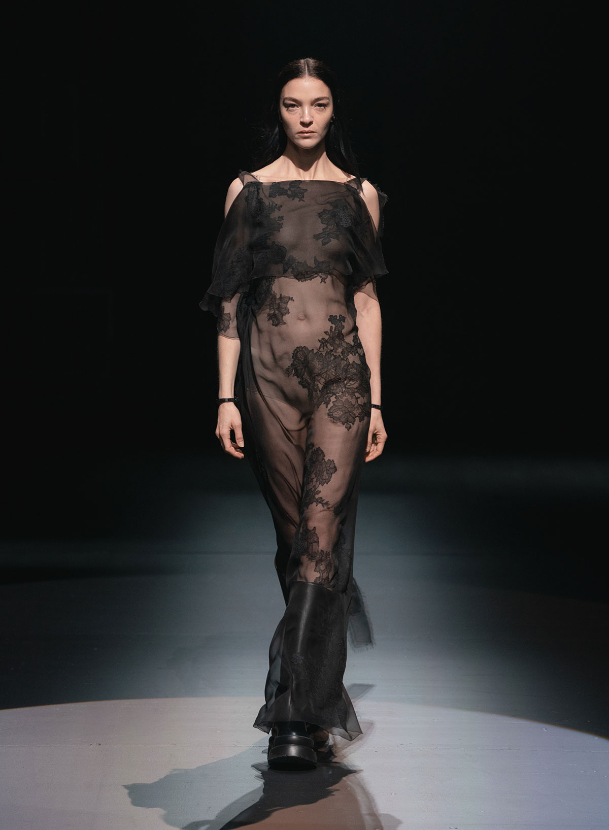 valentino-fall-winter-2021-1