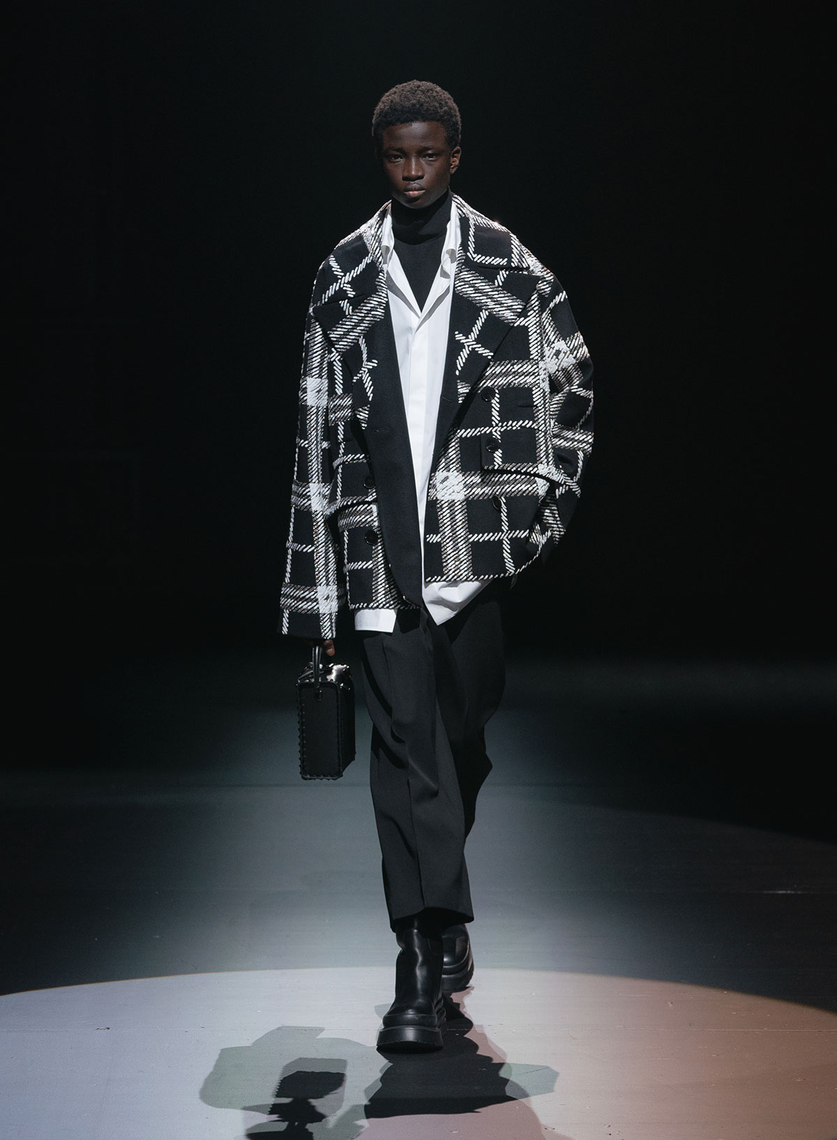 valentino-fall-winter-2021-1