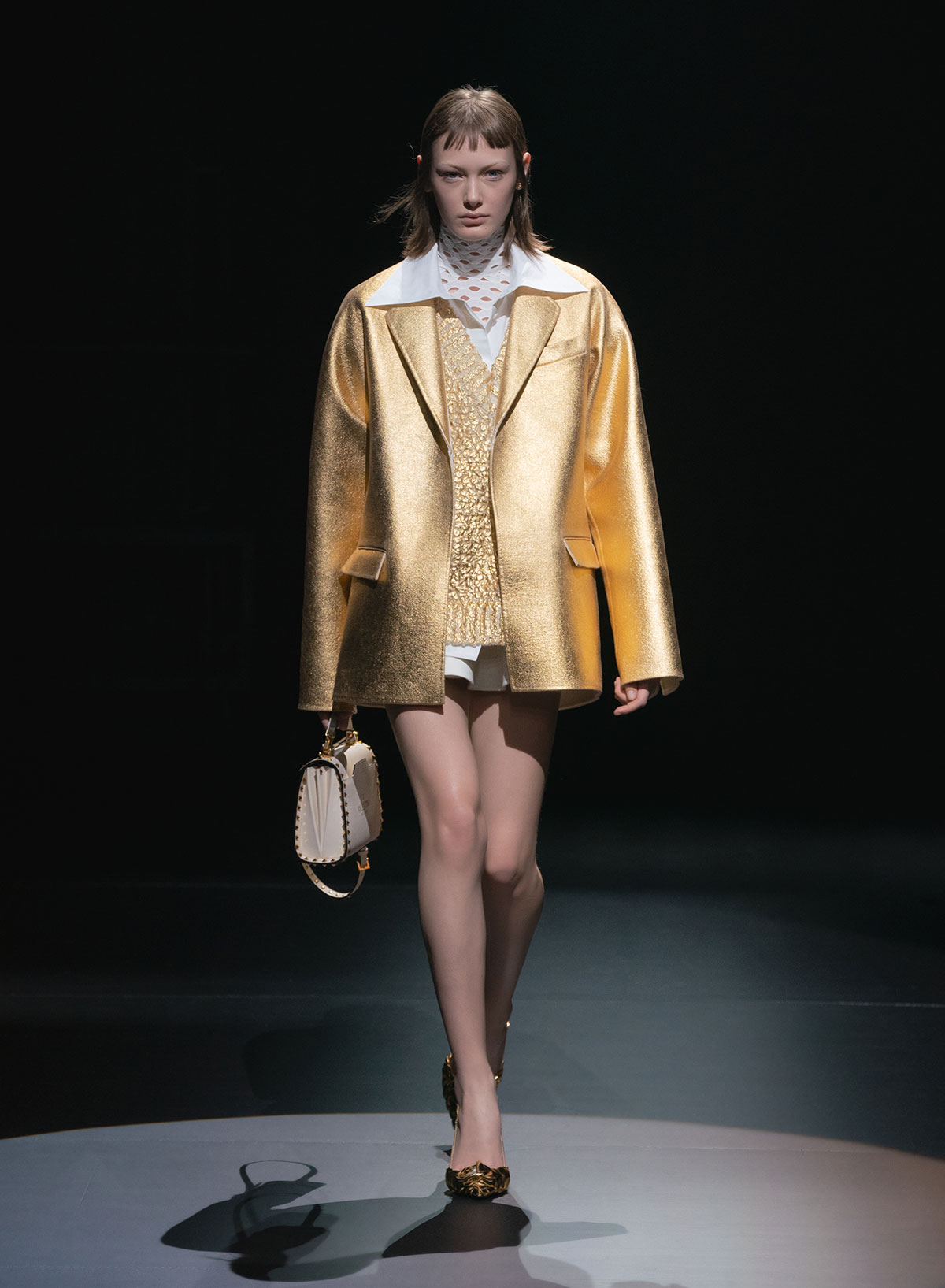 valentino-fall-winter-2021-1