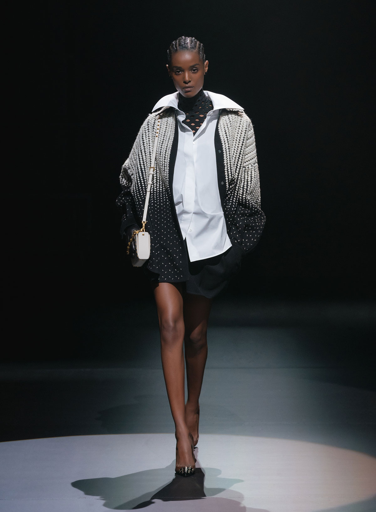 valentino-fall-winter-2021-1
