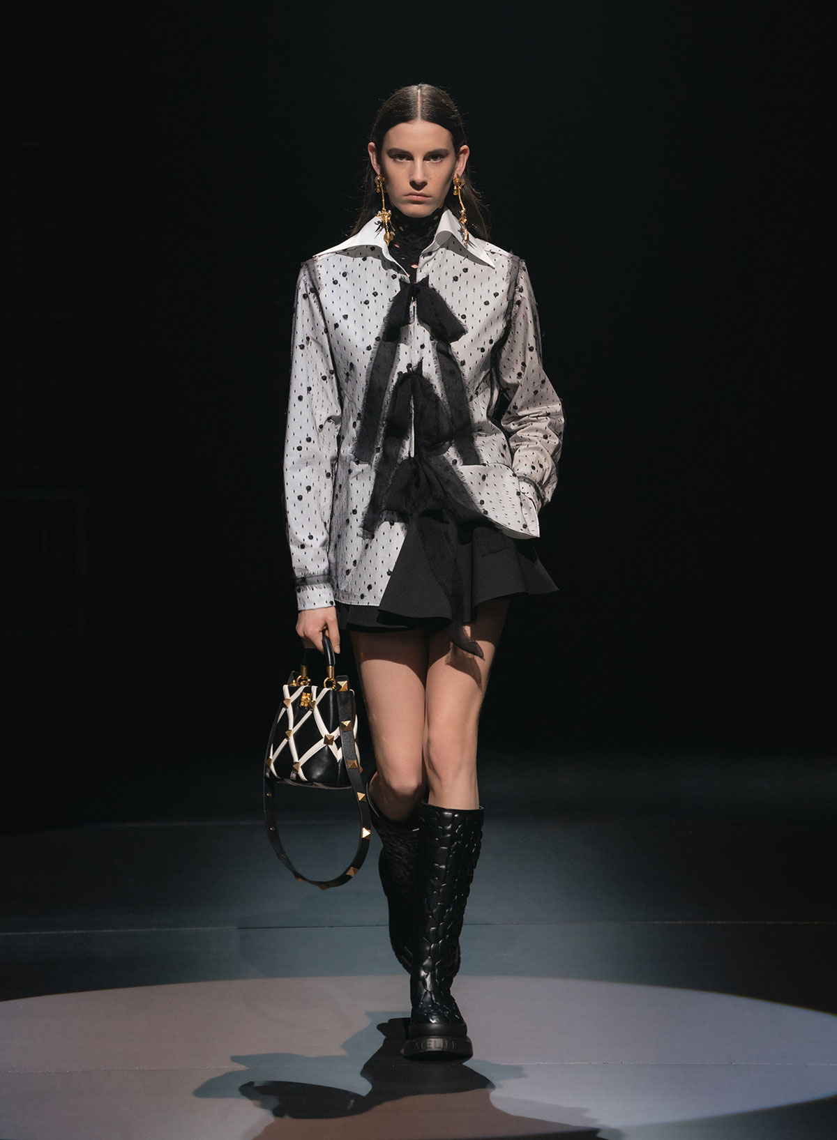 valentino-fall-winter-2021-1
