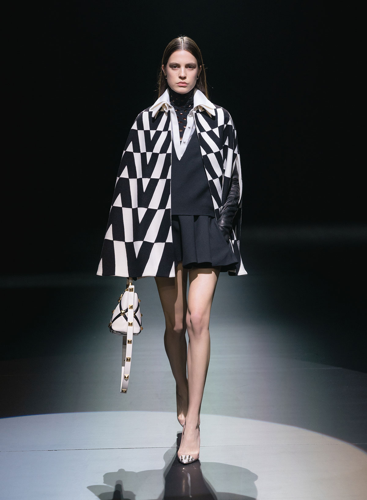 valentino-fall-winter-2021-1