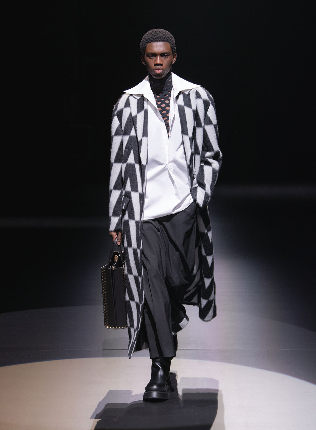 valentino-fall-winter-2021-1