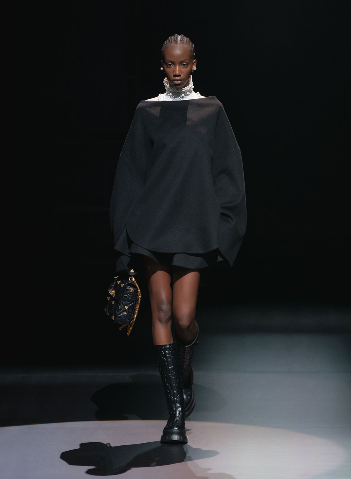 valentino-fall-winter-2021-1