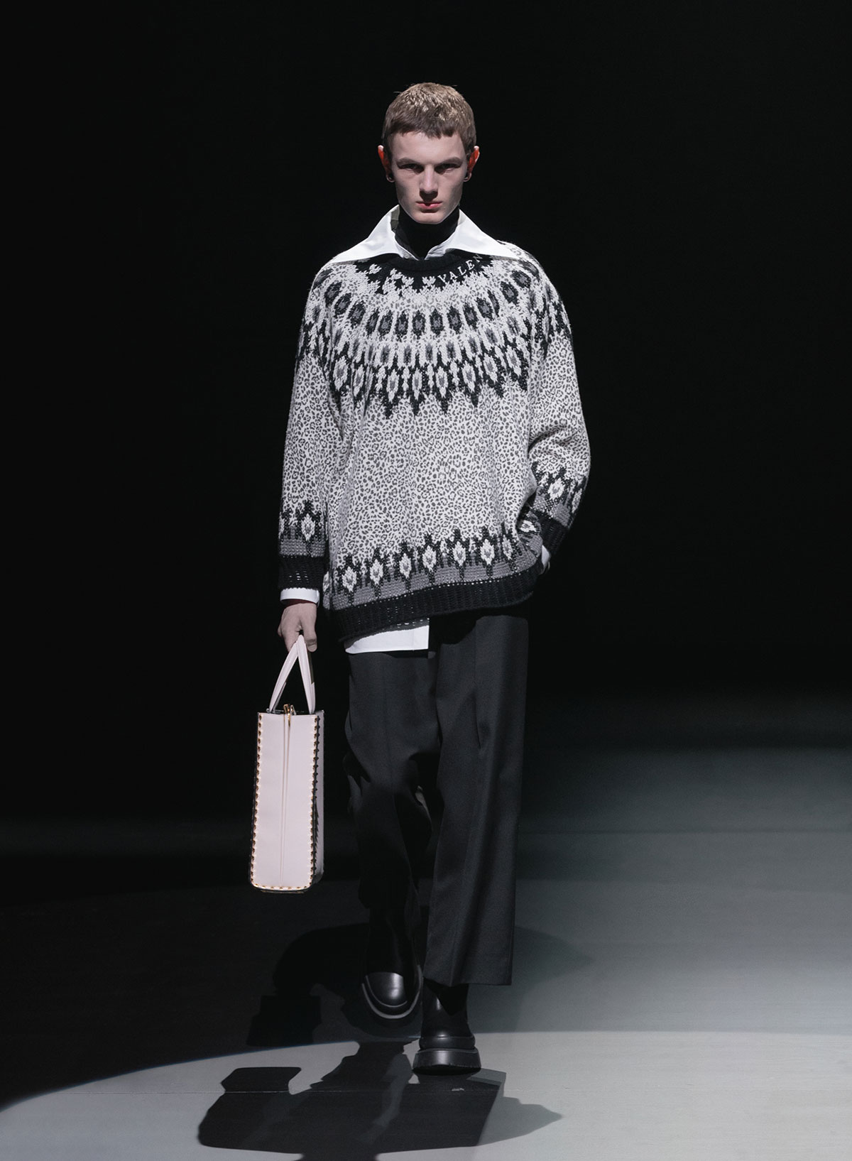 valentino-fall-winter-2021-1