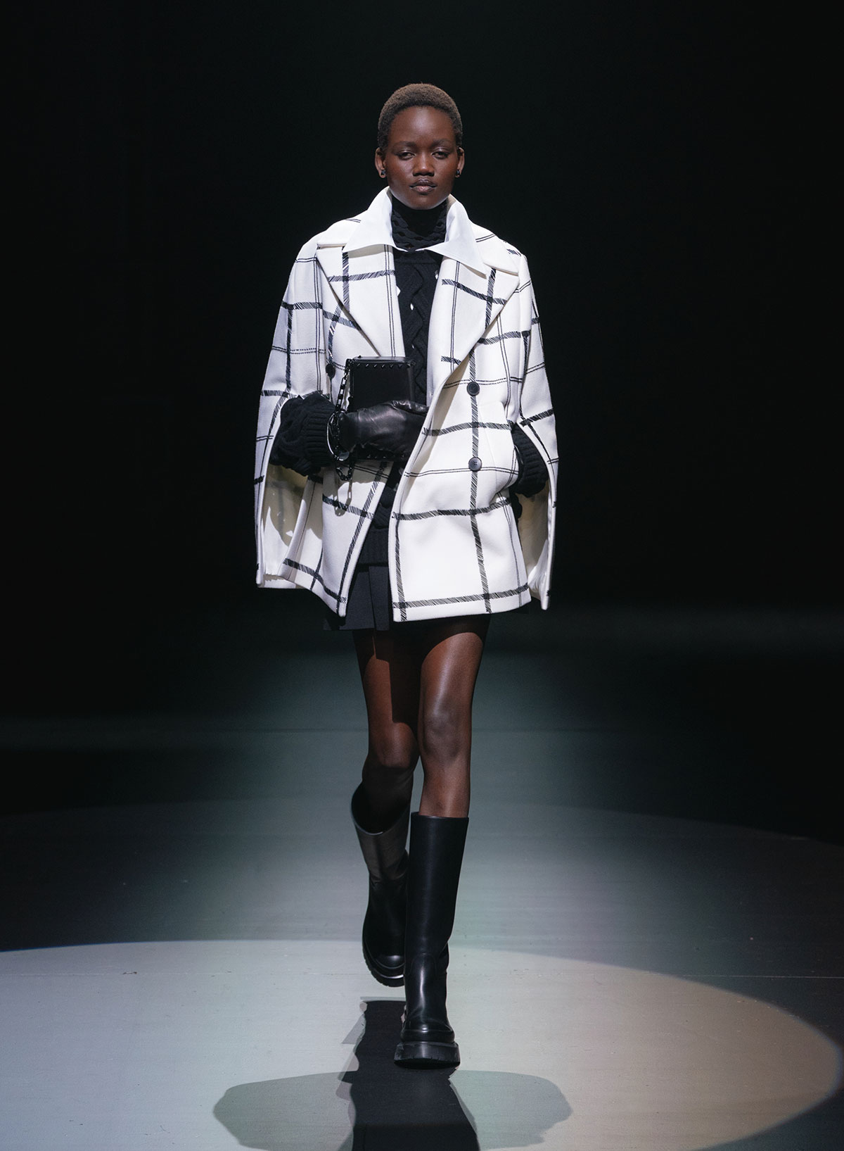 valentino-fall-winter-2021-1