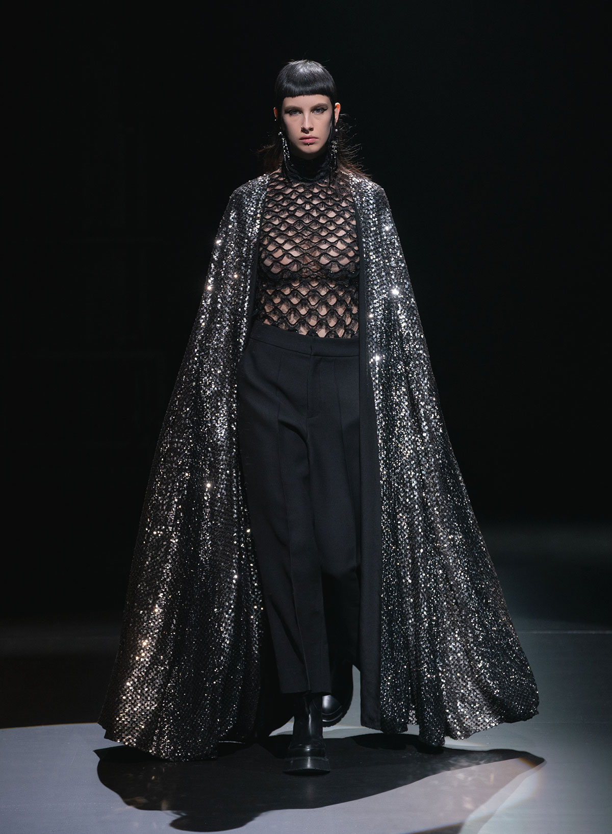 valentino-fall-winter-2021-1