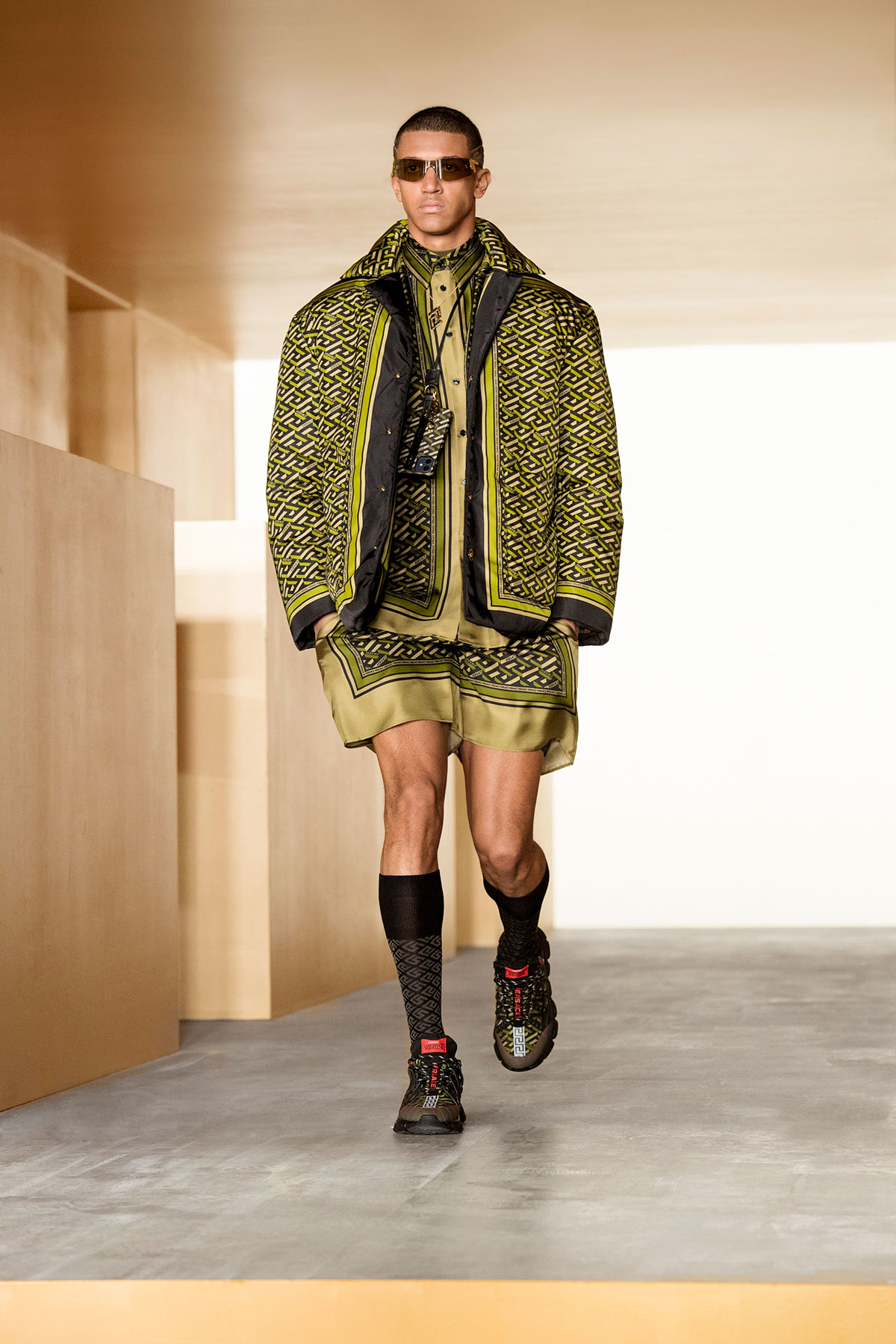 versace-fall-winter-2021