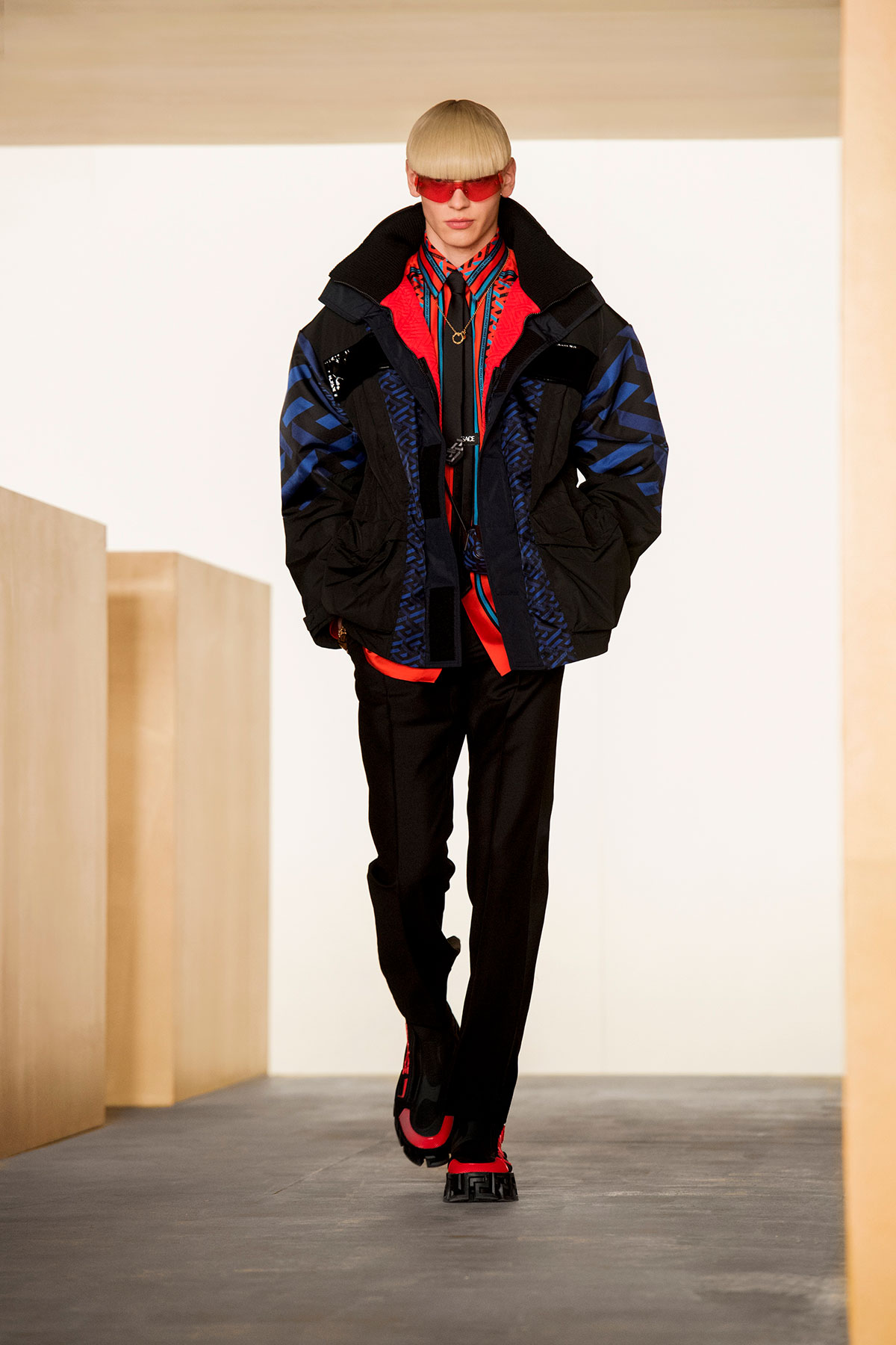 versace-fall-winter-2021