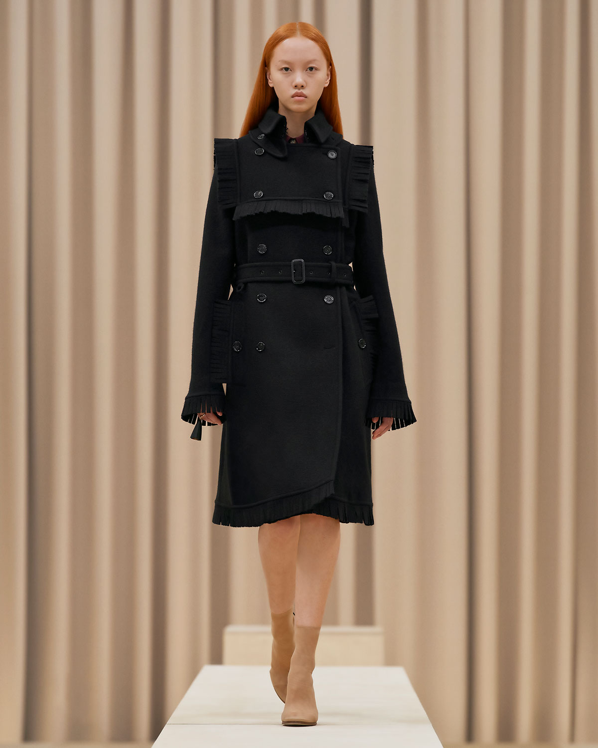 burberry-fall-winter-2021-womenswear