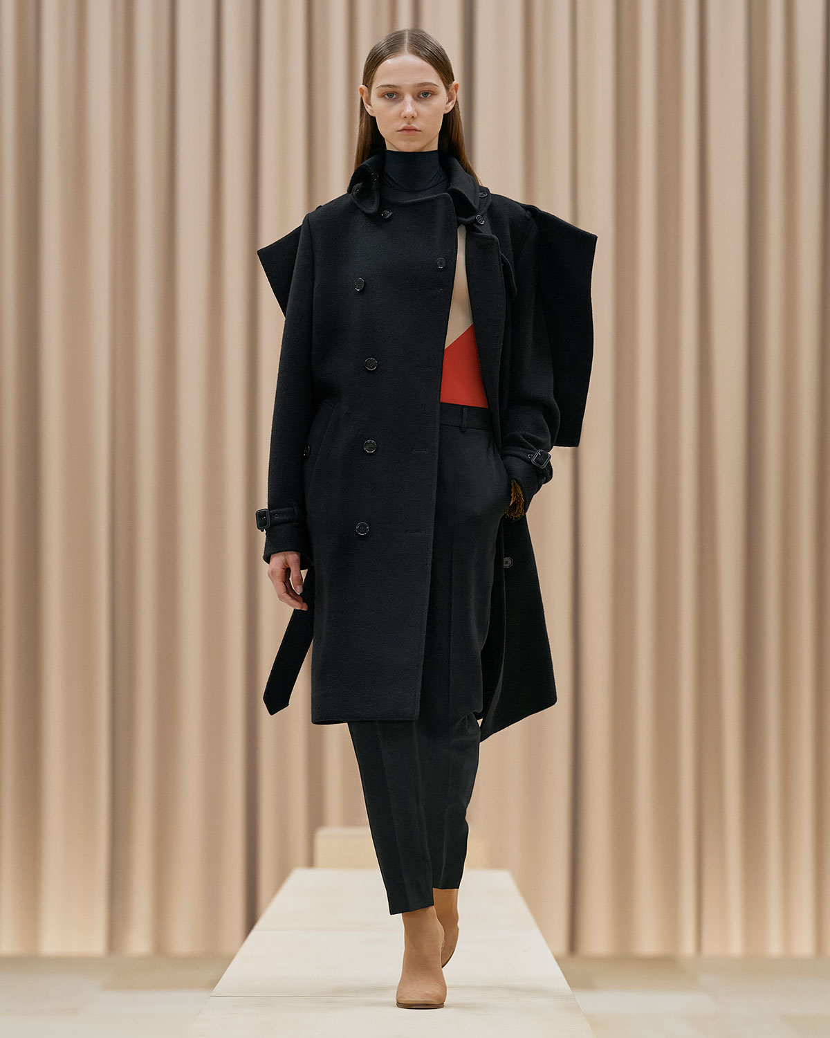 burberry-fall-winter-2021-womenswear