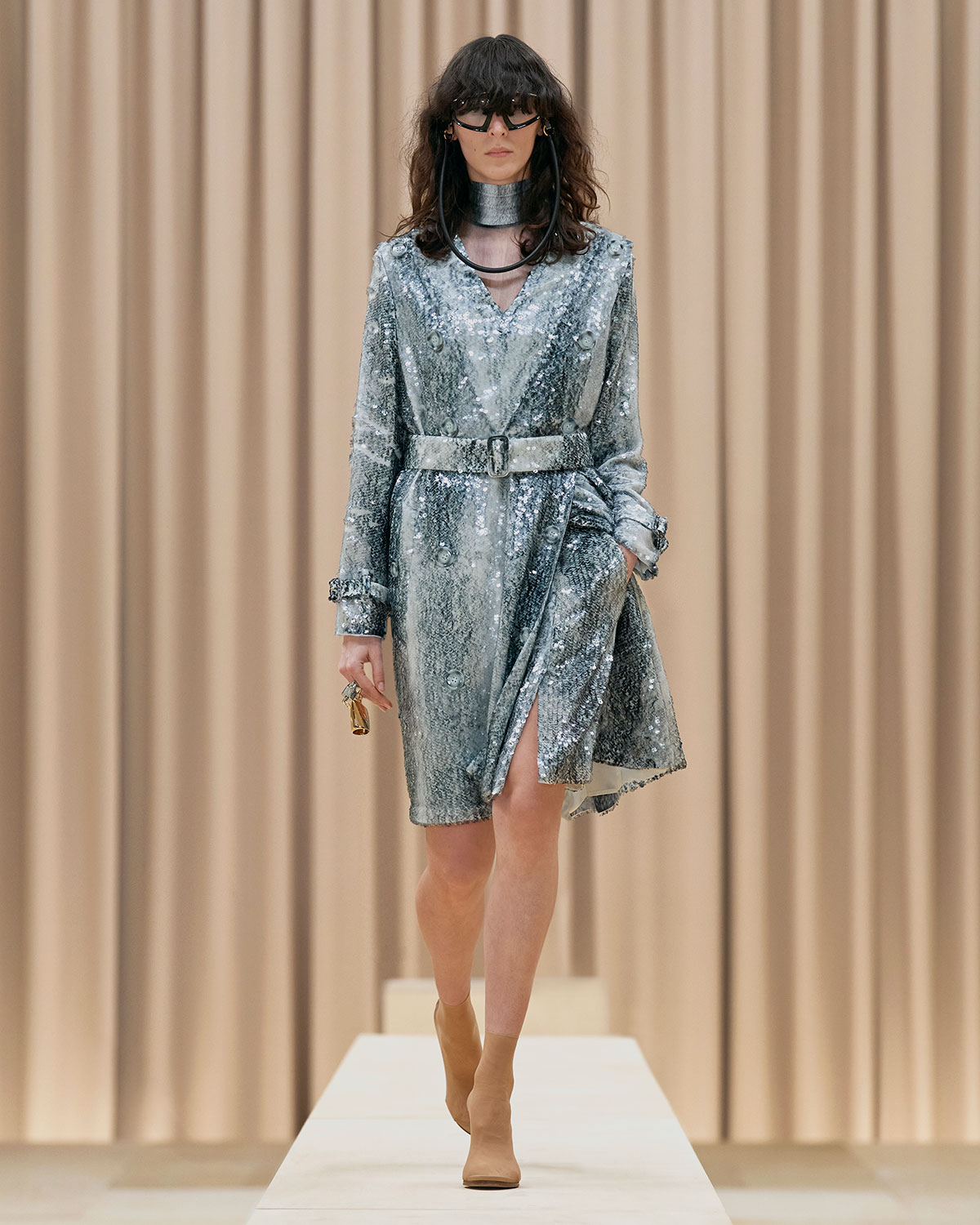 burberry-fall-winter-2021-womenswear