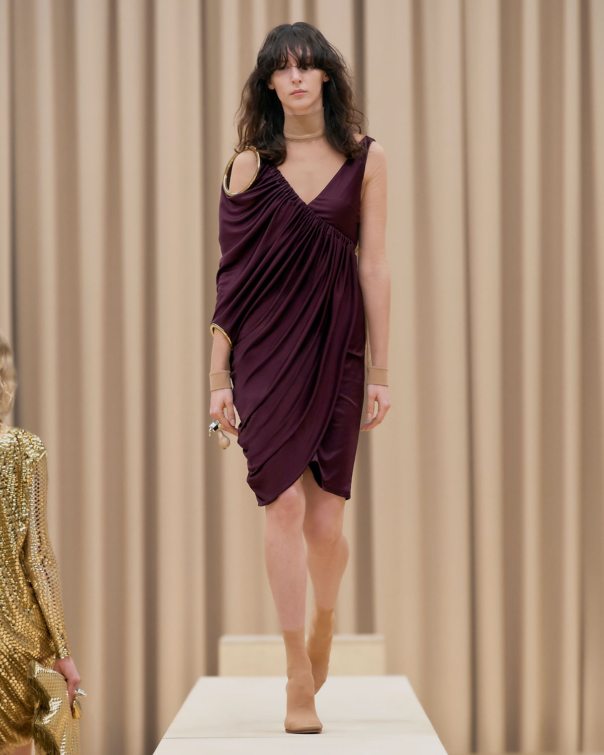 burberry-fall-winter-2021-womenswear
