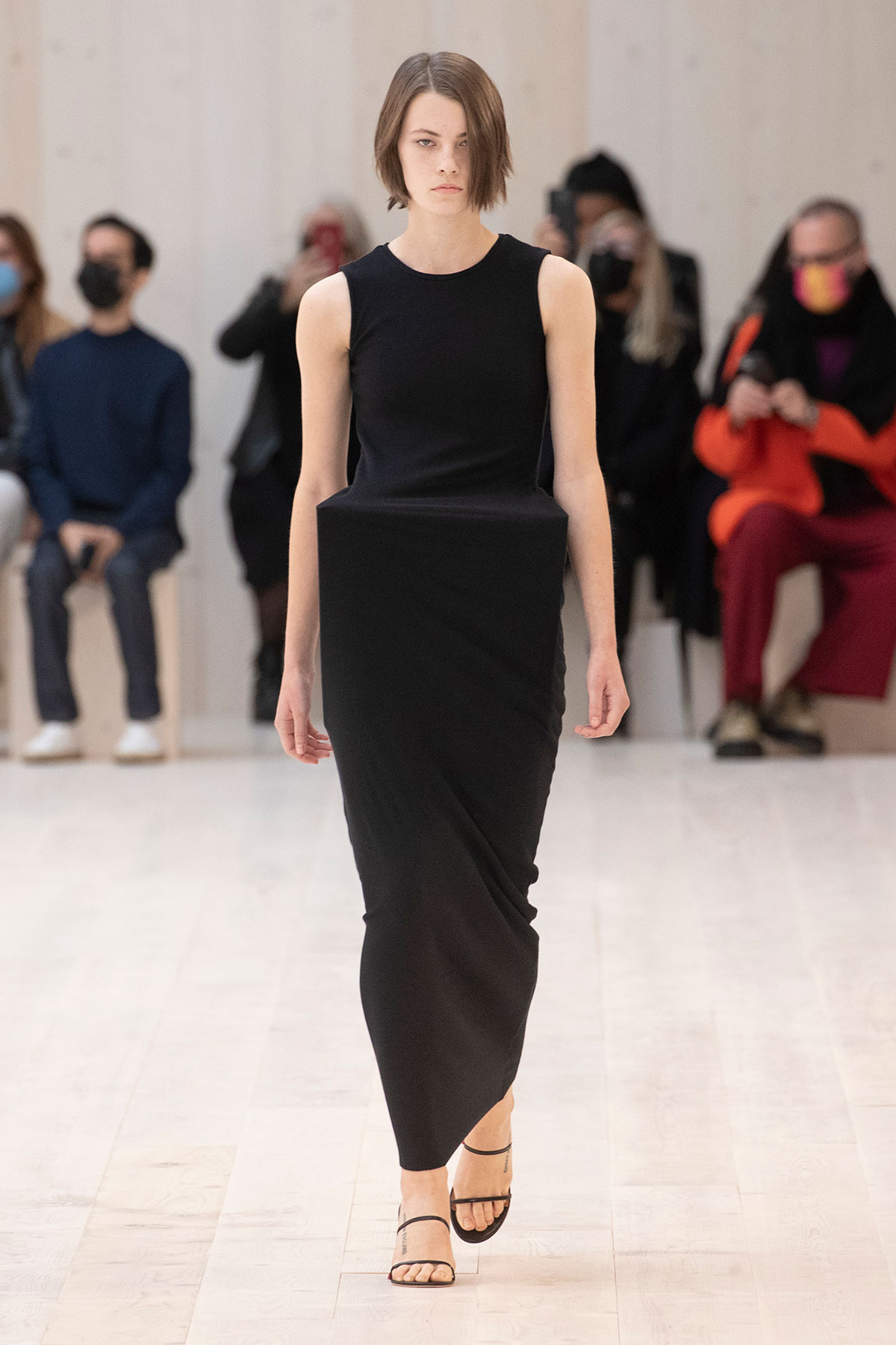 LOEWE Spring Summer 2022 Collection