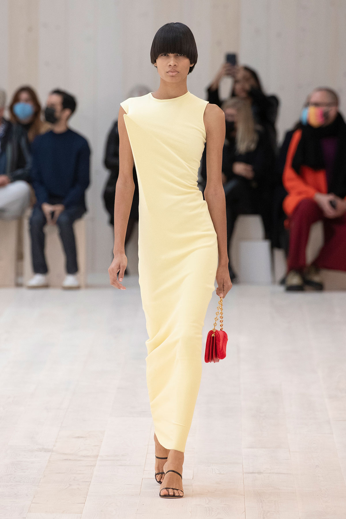 LOEWE Spring Summer 2022 Collection