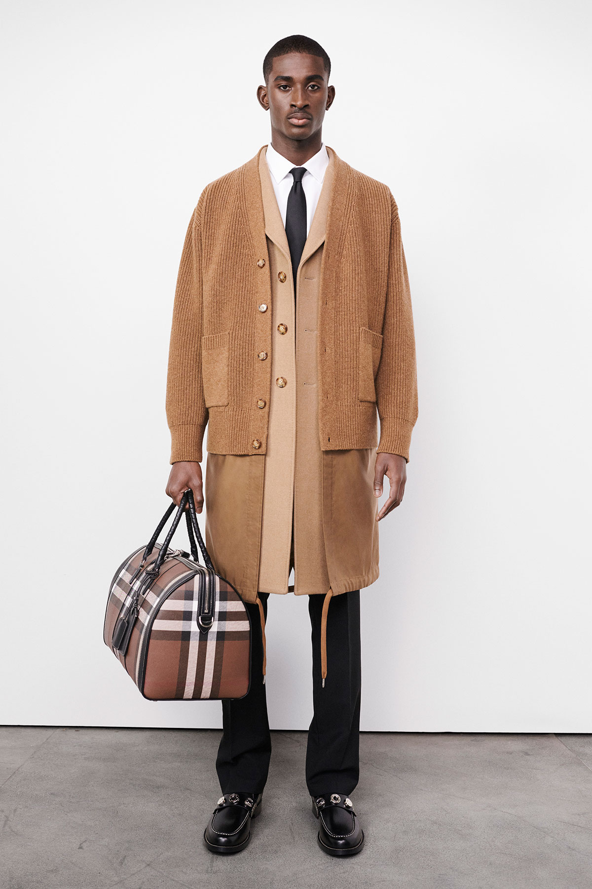 Burberry Fall Winter 2022 Pre-Collection