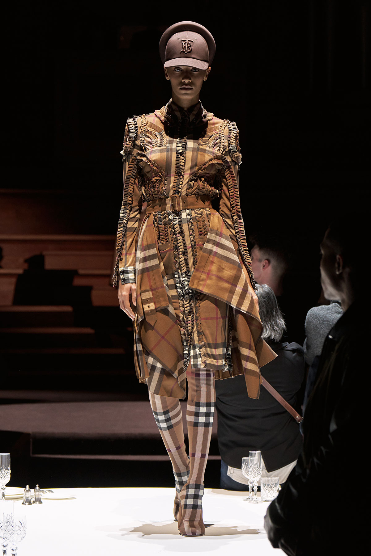 Burberry Fall Winter 2022 Womenswear Collection