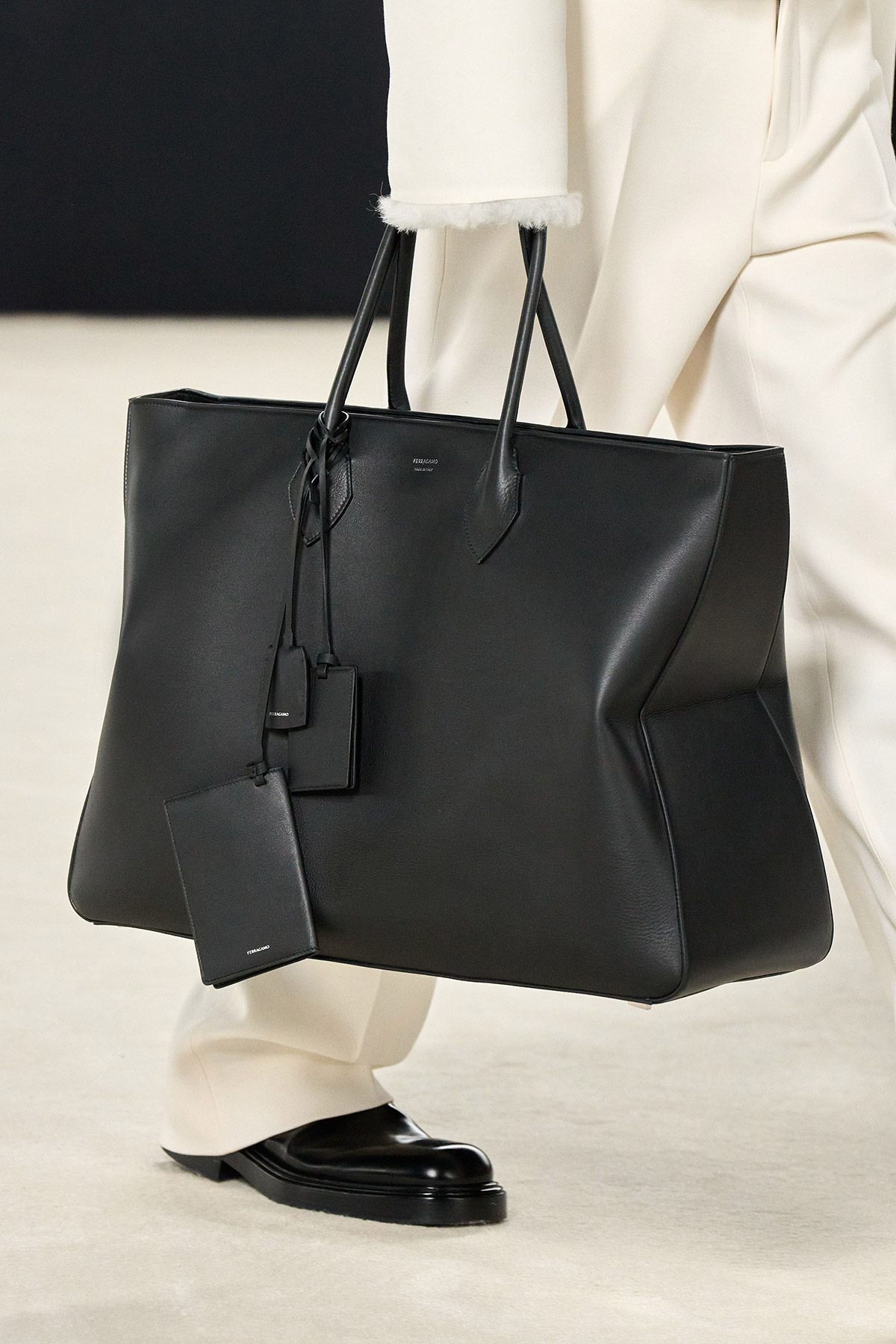 Ferragamo Tote Bag 2024