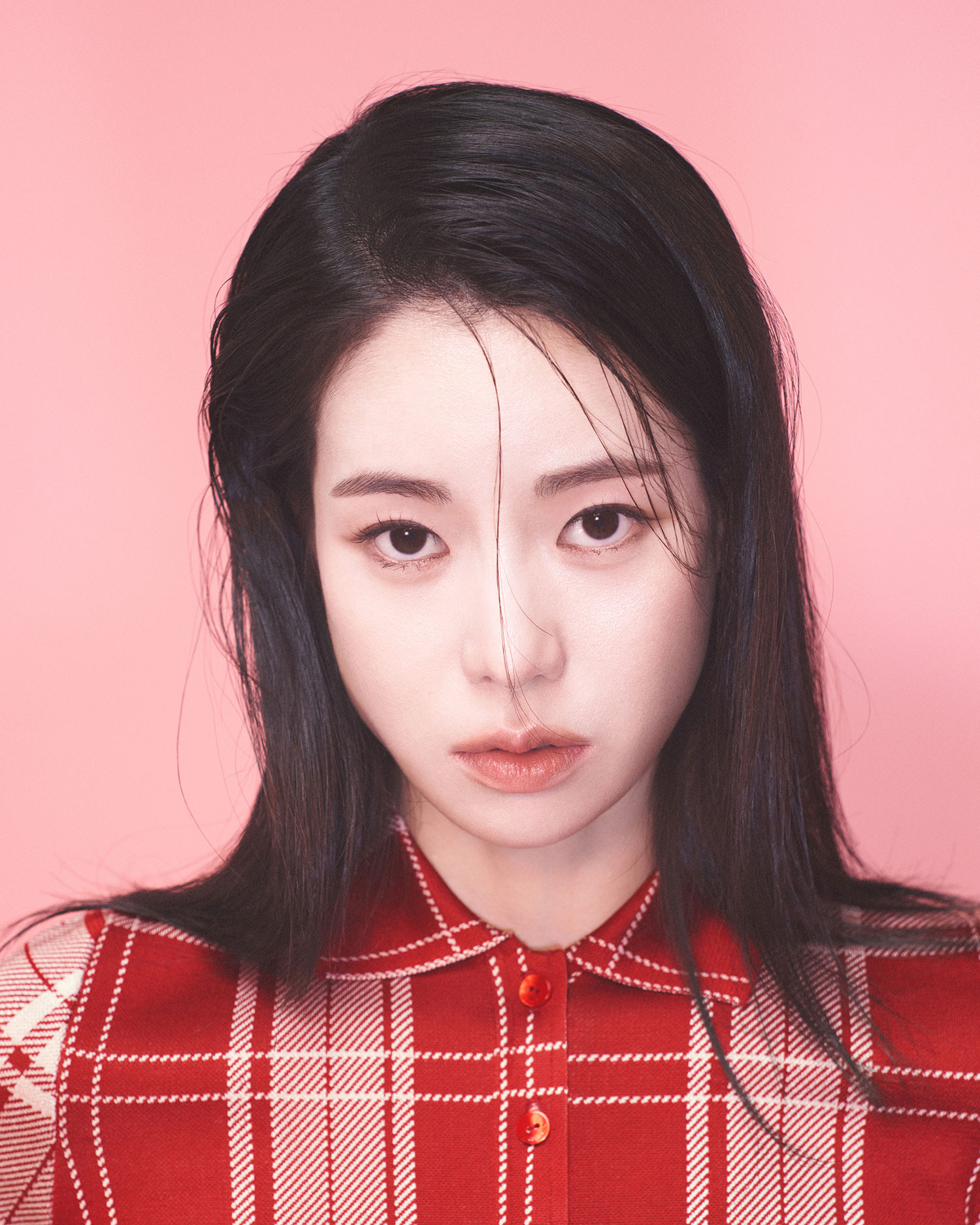 LIM JI-YEON is a new LOEWE ambassador.