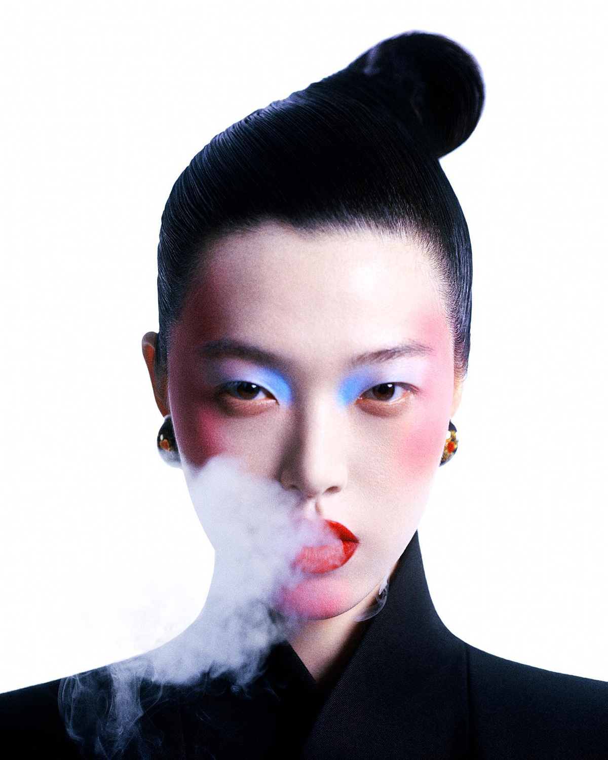 Leslie Zhang: Capturing the Poetic Essence of Chinese Culture