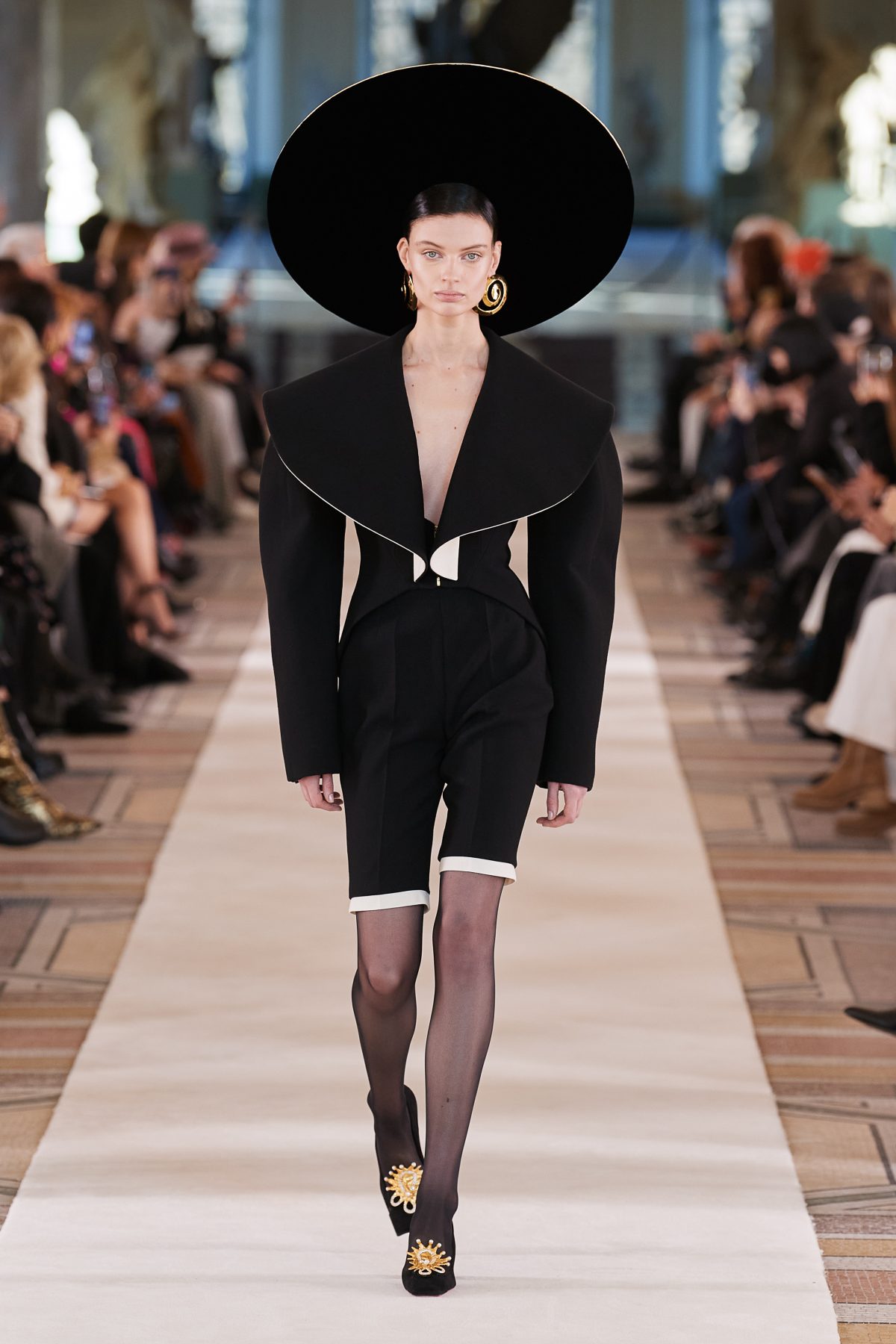 The Visionary Behind Schiaparelli: Daniel Roseberry’s Surreal Revival