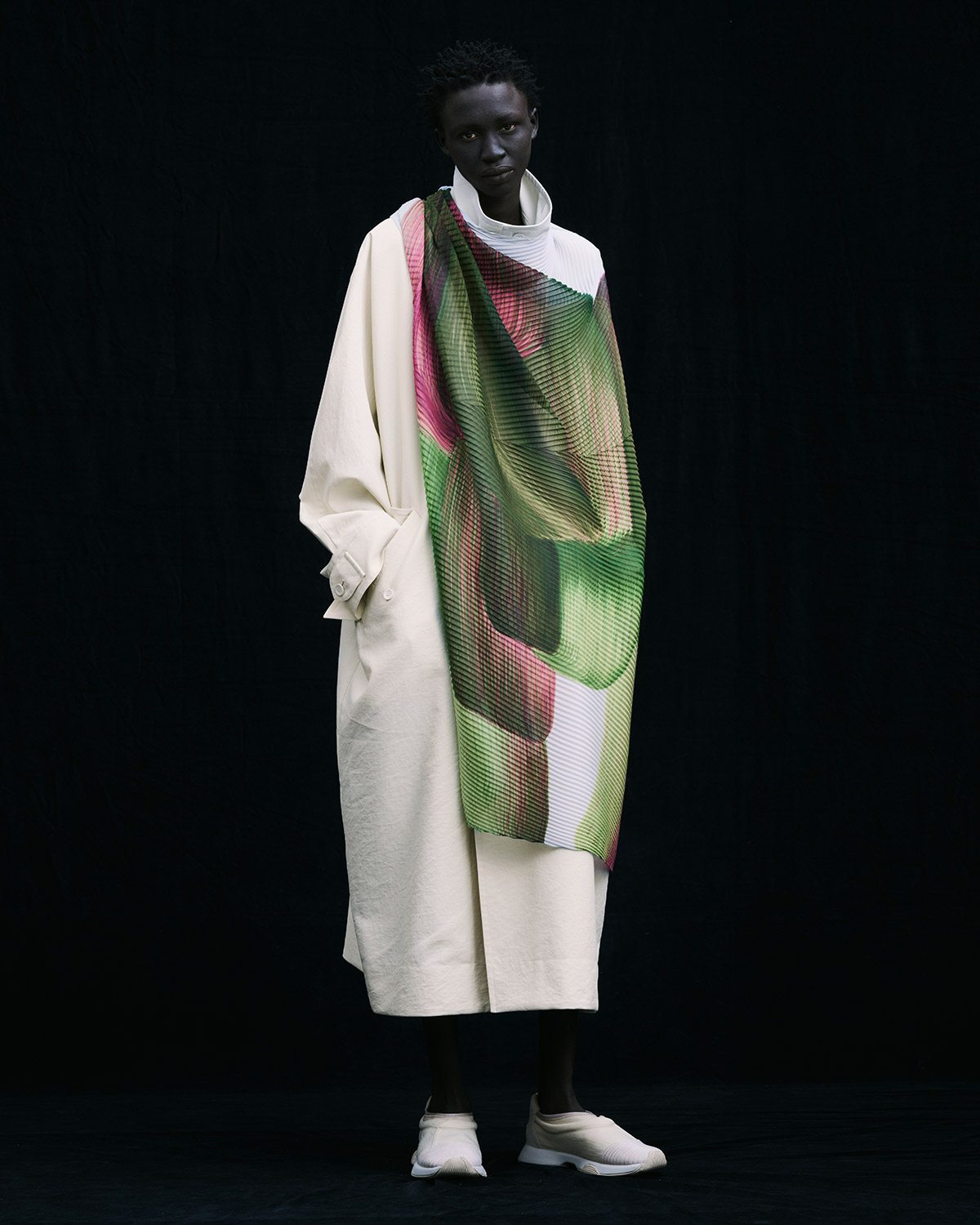 HOMME PLISSÉ ISSEY MIYAKE X Ronan Bouroullec