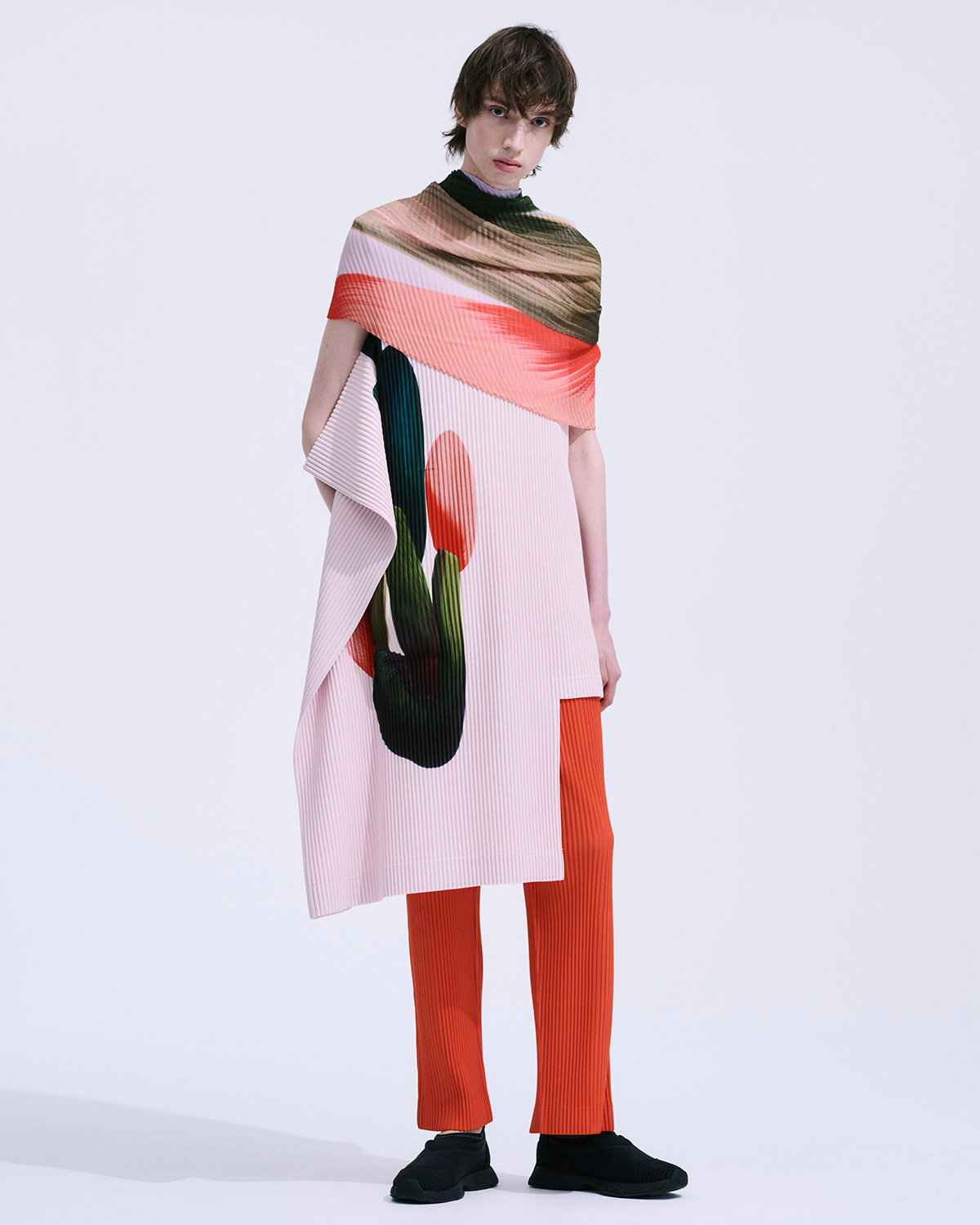 HOMME PLISSÉ ISSEY MIYAKE X Ronan Bouroullec