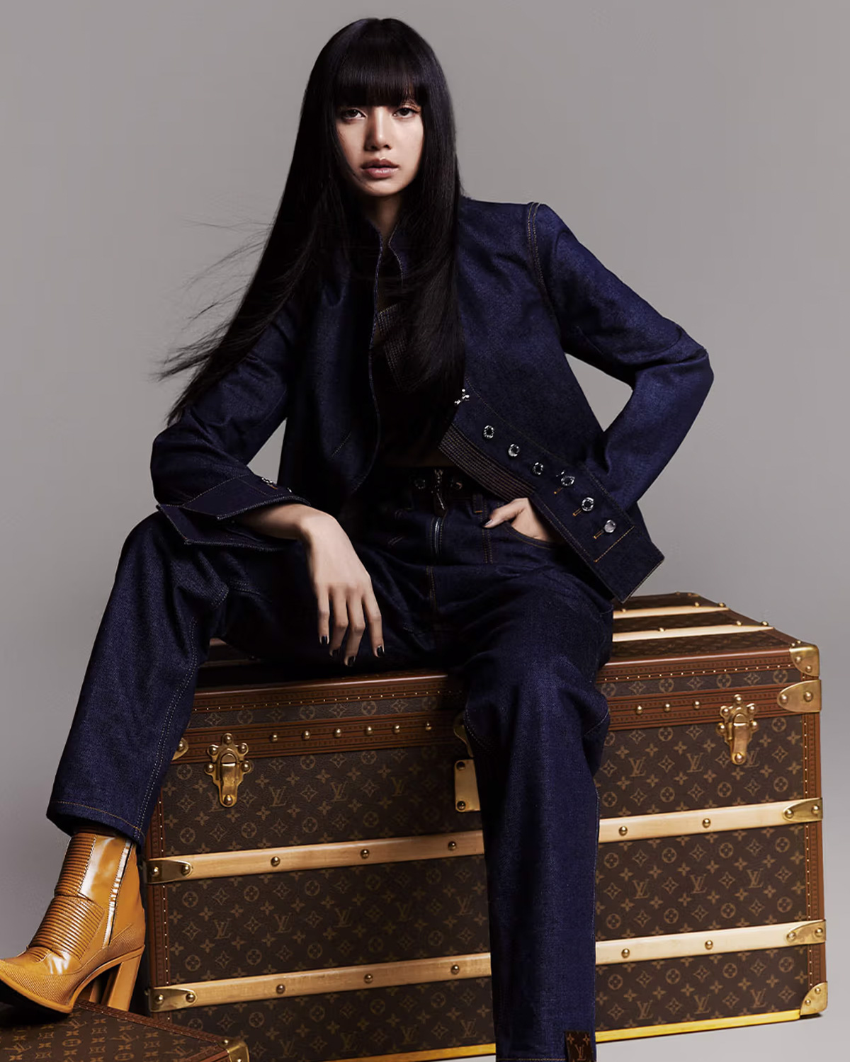 BLACKPINK’s LISA Joins Louis Vuitton as Newest Brand Ambassador