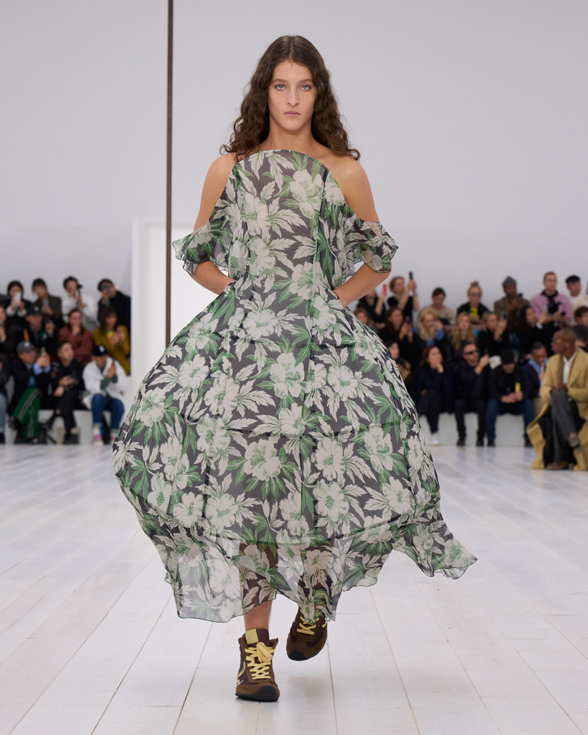 LOEWE Spring 2025