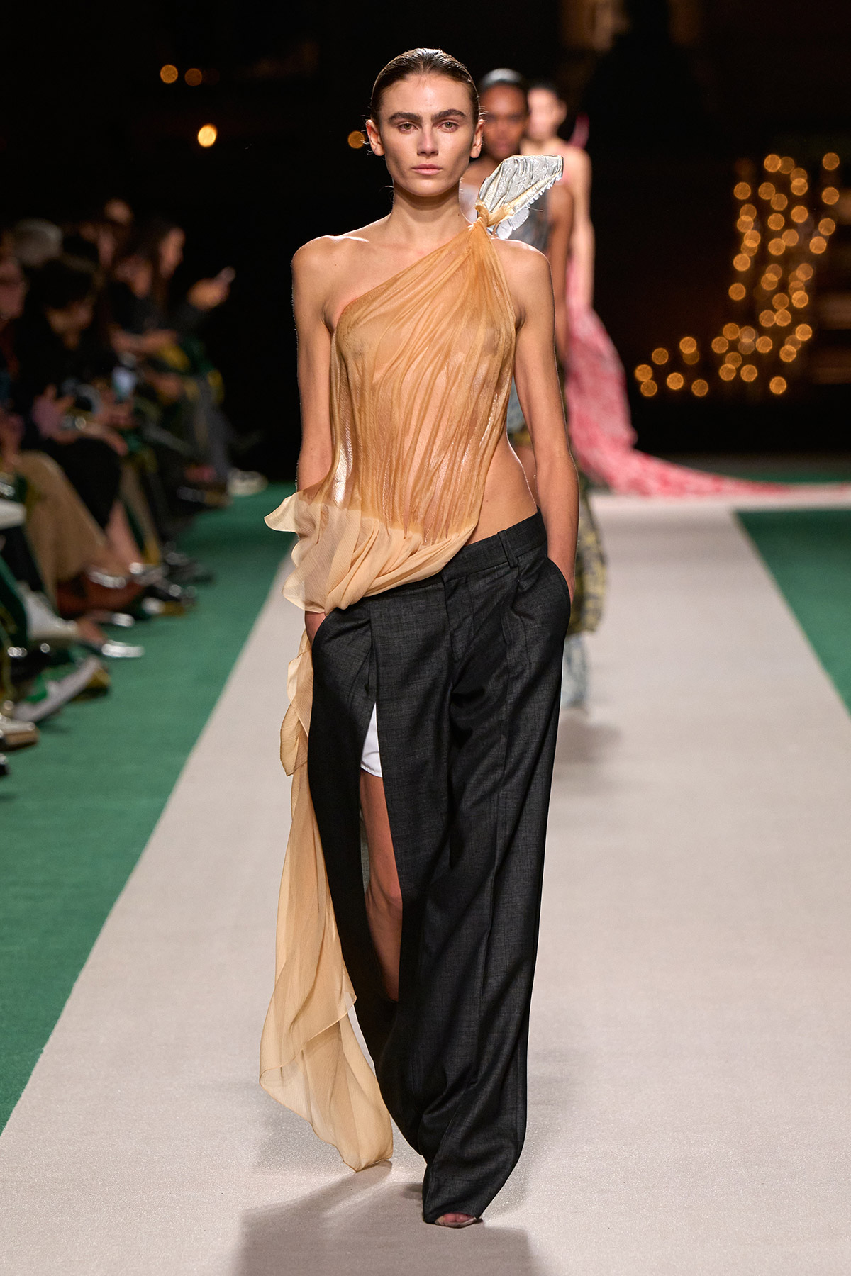 Victoria Beckham Spring 2025